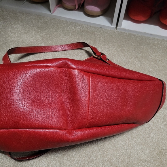 Gucci Medium Leather Abbey Tote Red - Picture 11 of 12